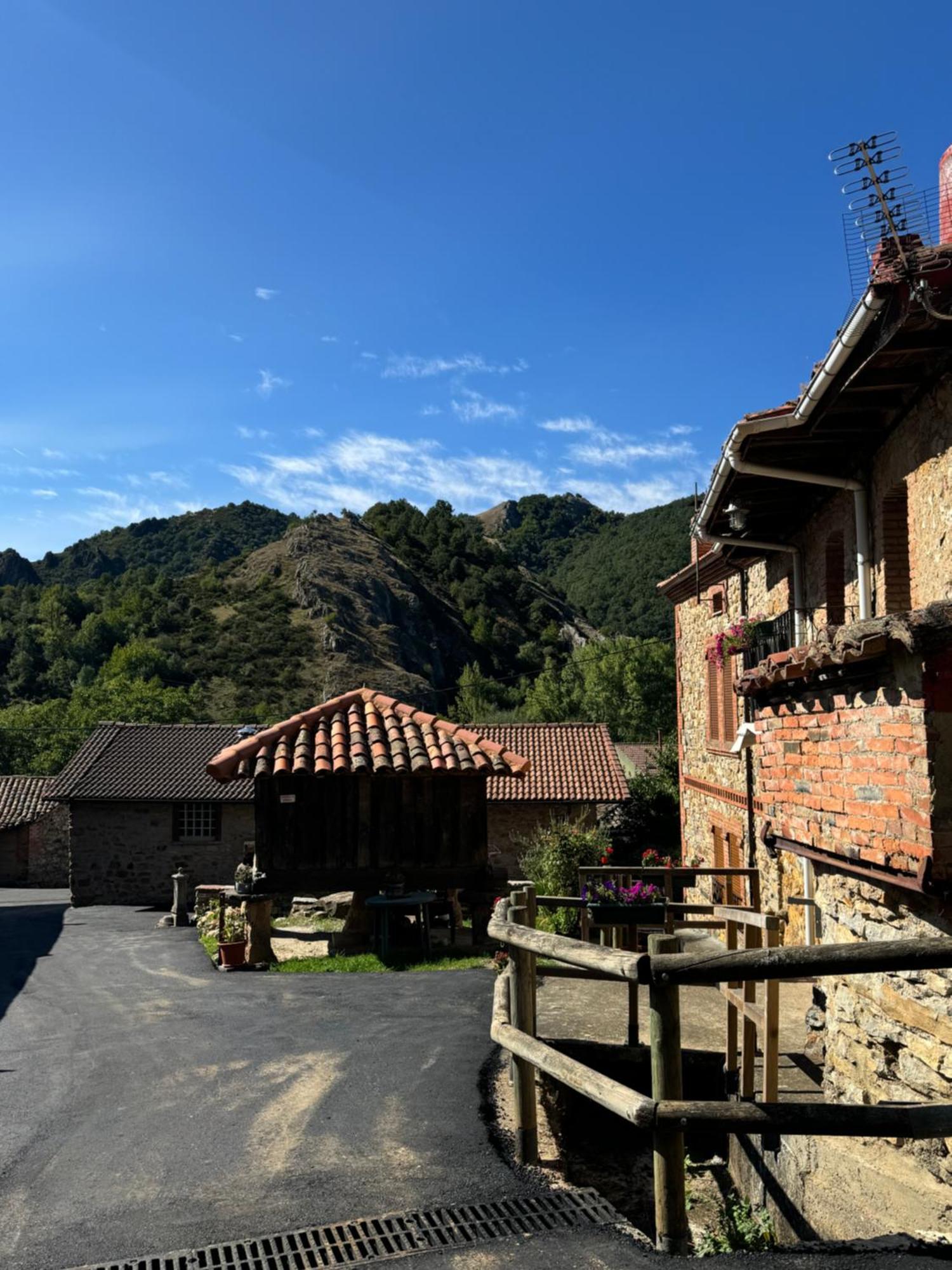 El Hotel De Verdiago Εξωτερικό φωτογραφία